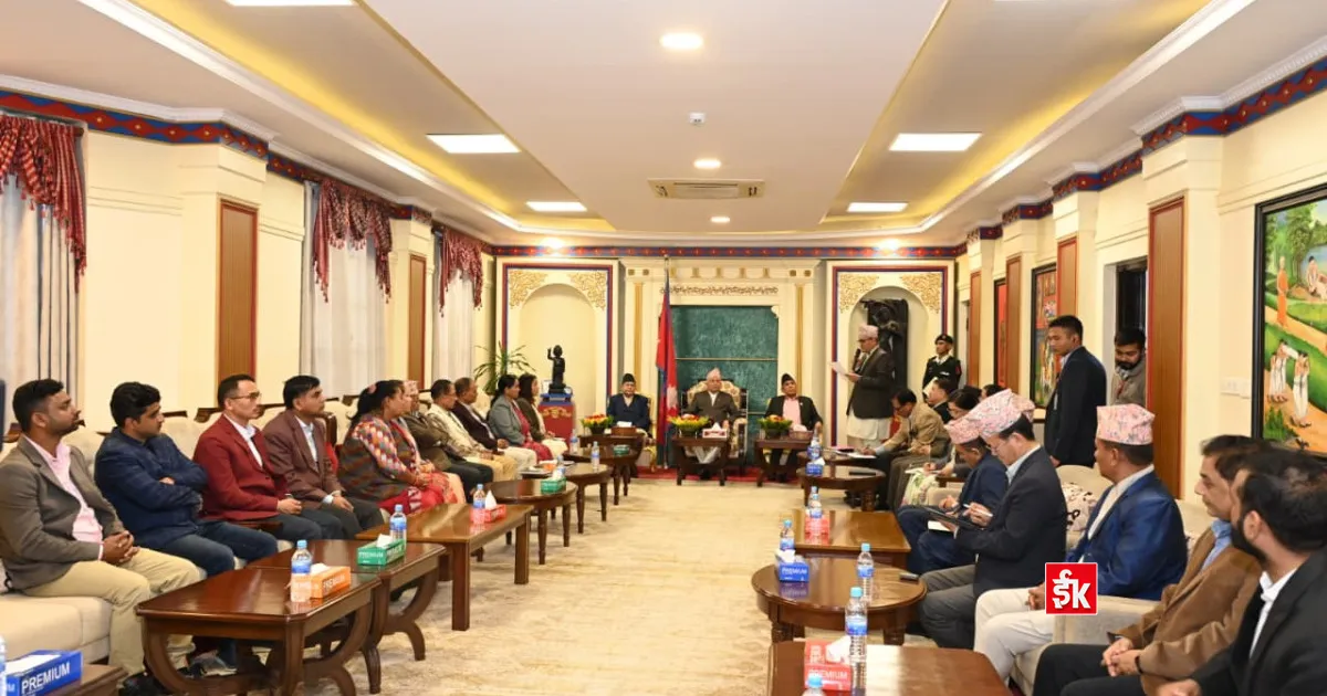 लोकतन्त्र द्वन्द्वमा होइन संवादमा बलियो हुन्छः राष्ट्रपति पौडेल