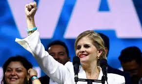 कोस्टारिकामा लौरा फर्नान्डिजको उदय