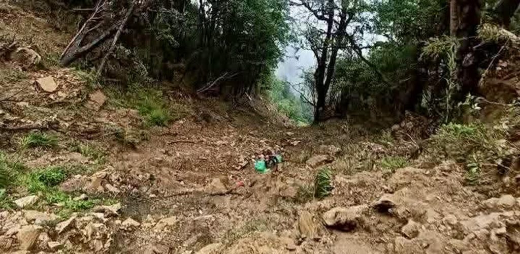 रोल्पामा जीप दुर्घटना हुँदा २० जनाको मृत्यु