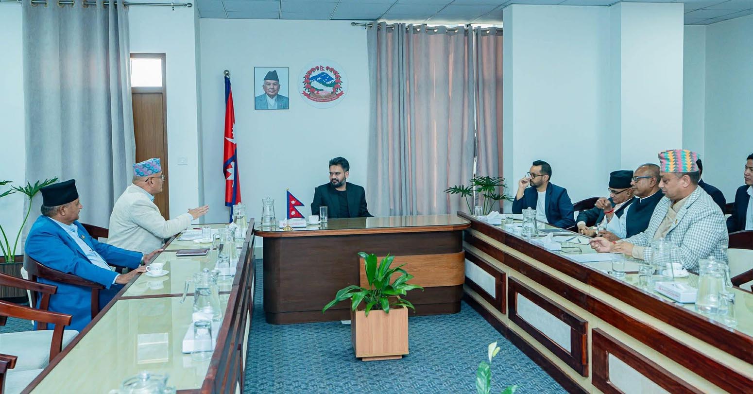 मुख्यमन्त्रीहरुको गुनासोः कर्मचारी अभावदेखि असहयोगसम्म