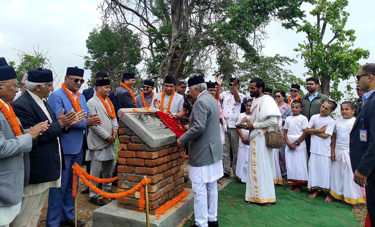 चुँदीरम्घालाई भाषा र साहित्यको गन्तव्यस्थल बनाउनुपर्छः राष्ट्रपति