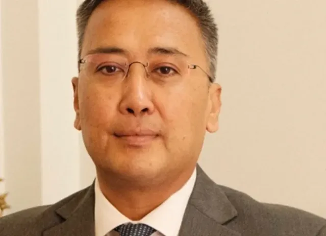 धितोपत्र बोर्डका अध्यक्ष श्रेष्ठद्वारा राजीनामा