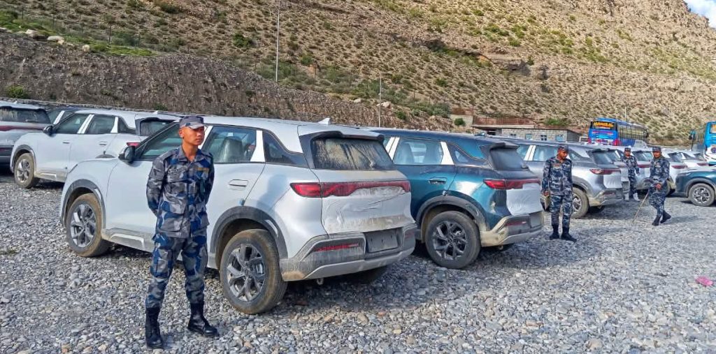भन्सार छलीको आशङ्कामा सशस्त्र प्रहरीद्वारा ७७४ वटा गाडी नियन्त्रणमा