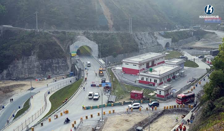 नागढुङ्गा सुरुङमार्गमा साउनदेखि सञ्चालनको तयारी