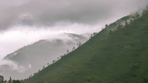 आजको मौसमः हिमाली र पहाडी भूभागमा वर्षा र हिमपातको सम्भावना