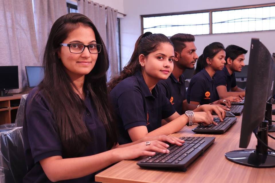 अन्तरराष्ट्रिय आइटी प्रतियोगितमा नेपाली विद्यार्थी पुरस्कृत