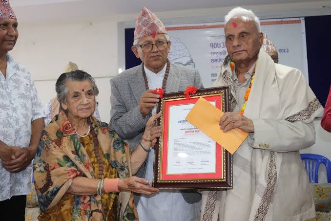 ‘राष्ट्रकवि माधव घिमिरे पुरस्कार’ वरिष्ठ गीतकार कालिप्रसाद रिजाललाई
