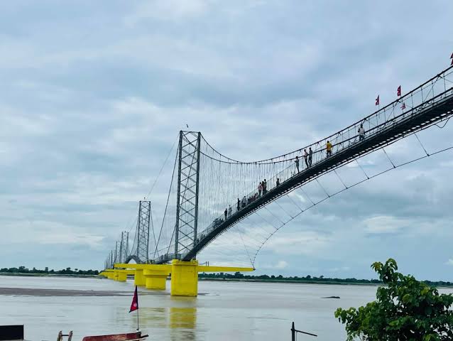 बाढी पसेपछि सुस्तावासी समस्यामा