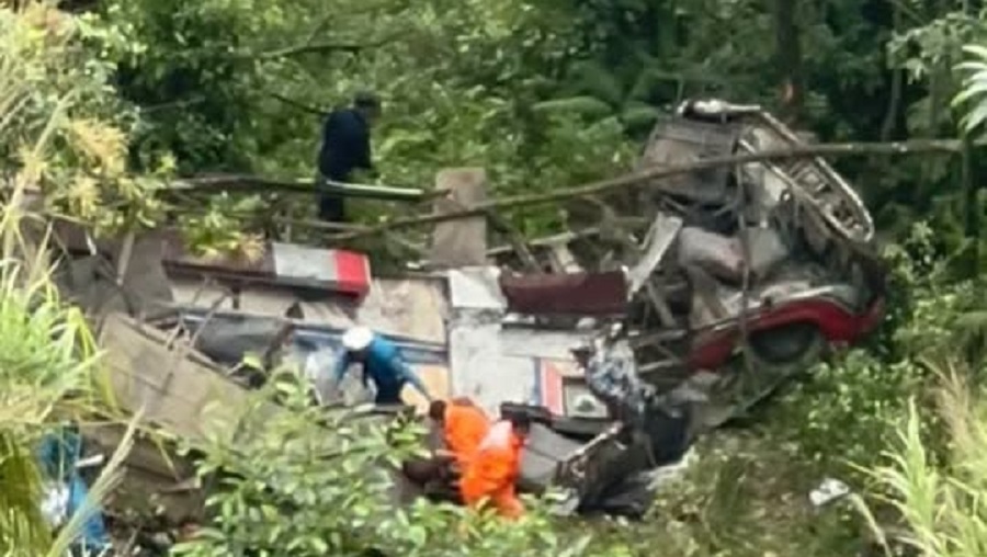 पोखरामा स्कुल बस दुर्घटनाः पाँच जनाको मृत्यु, १४ घाइते