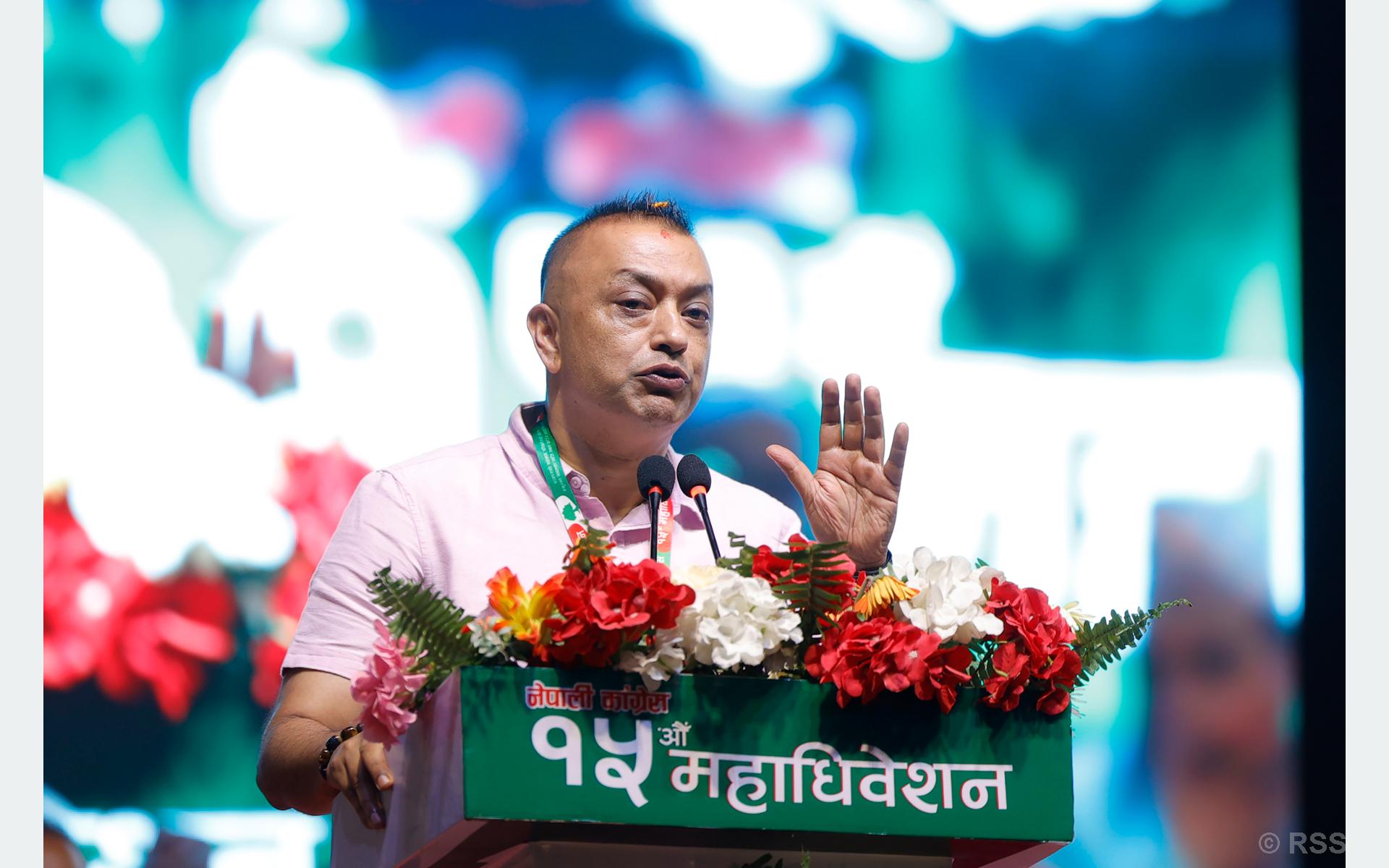 नागरिकका प्रश्न र विचारका लागि ‘खुलामञ्च’ आवश्यक छः सभापति थापा