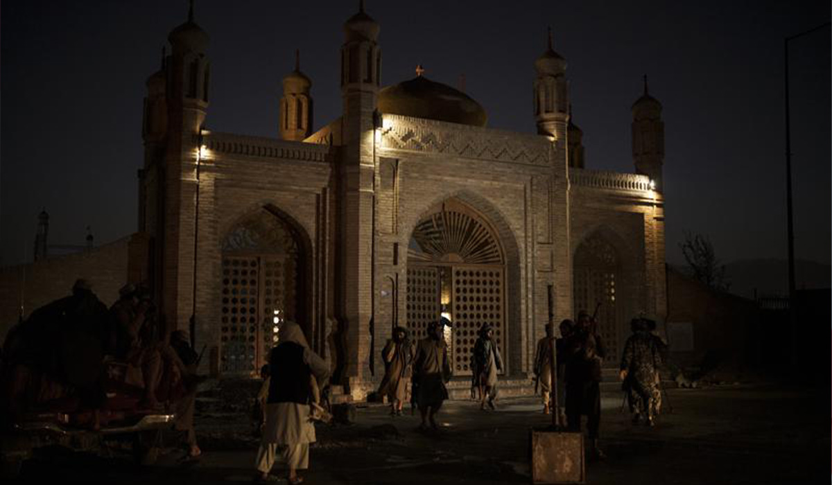 काबुलको मस्जिदमा बम विष्फोट, प्रमुख धर्मगुरुसहित बीसजनाको मृत्यु