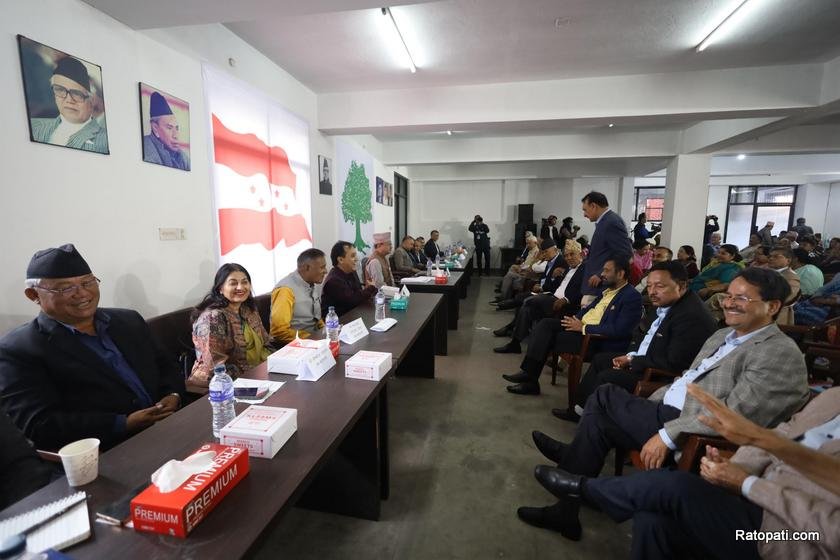 कांग्रेस बैठकमा महाधिवेशन र निर्वाचनका विषय छलफल जारी