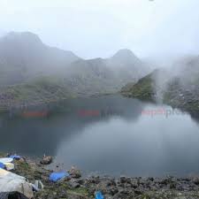 प्रतिकूल मौसमले गोसाइँकुण्ड तीर्थयात्रा प्रभावित